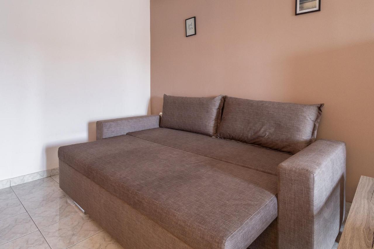 Central Apartment With Parking 라리사 외부 사진